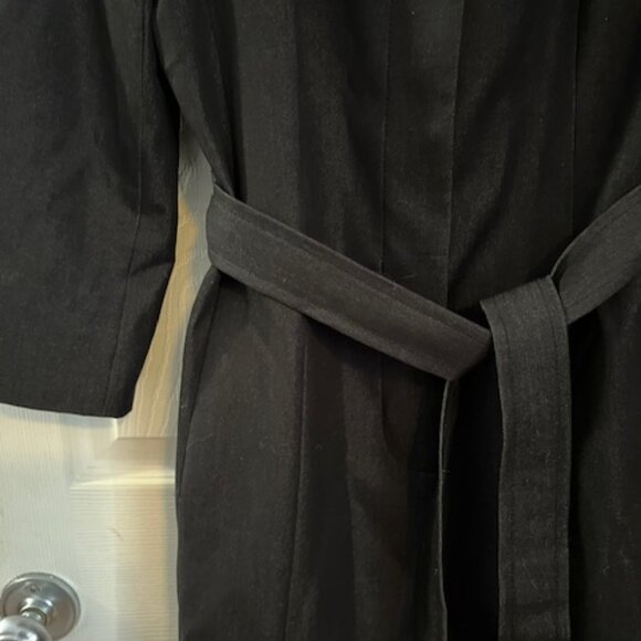 Tahari belted jacket blazer - Picture 2 of 14